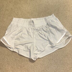 Lululemon white hotty hot shorts